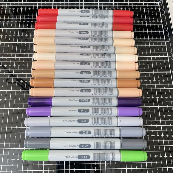 Copic Ciao Markers Set Of 17 Brand New gray red purple,‎ green Skin Tones - Picture 1 of 5